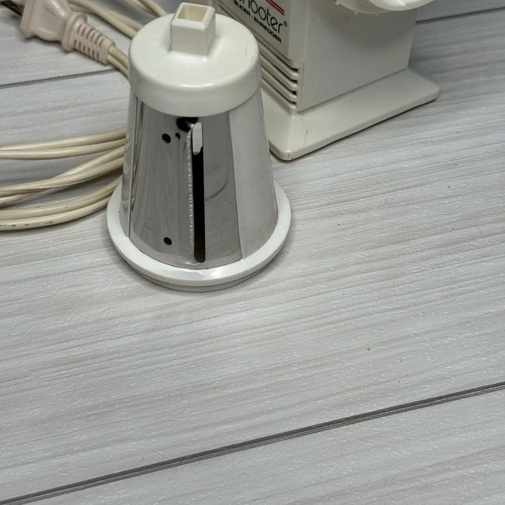 Presto SaladShooter Electric Slicer Shredder‎ White Corded Kitchen Prep Gadget